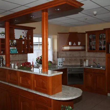 Rozsa Vendeghaz Guest house 3*