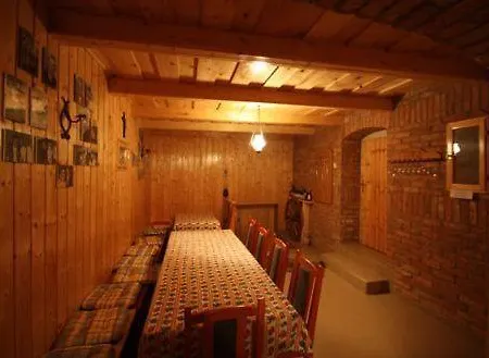 Rozsa Vendeghaz Guest house 3*